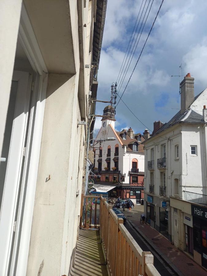 Dieppe Au Coeur Du Cville-Calme Avec Balcon Exterior foto